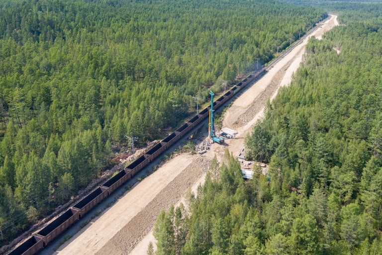 Строительство моста под вторые пути, вид сверху